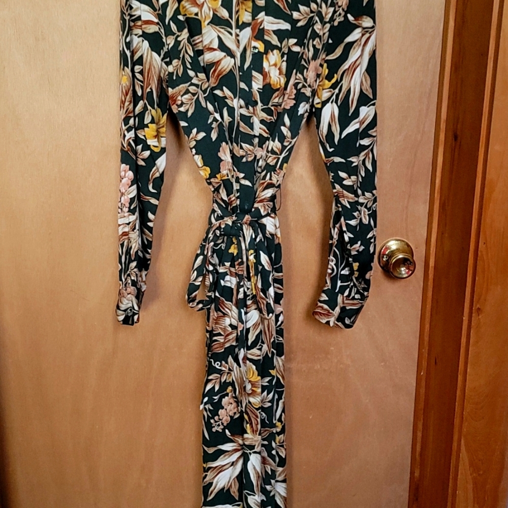Women's dress